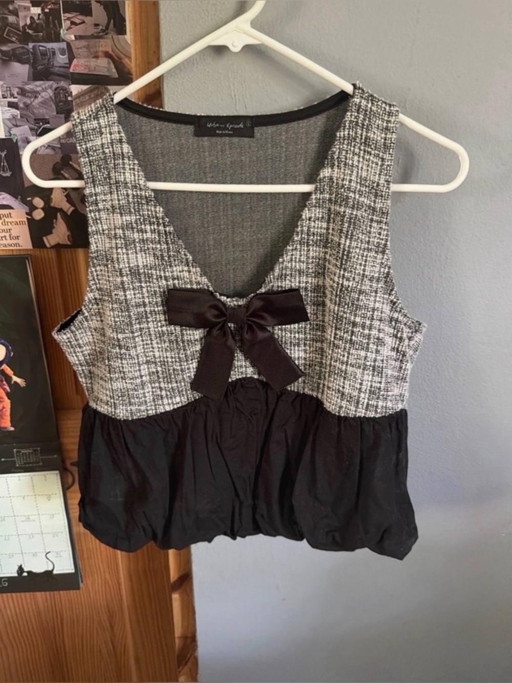 Urban Style Black & Gray Bow-Accent Women’s Top